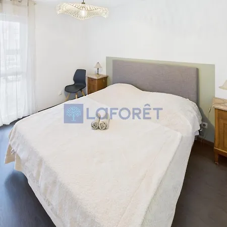 Apartment A T2 Climatise Avec Wifi Et Parking *